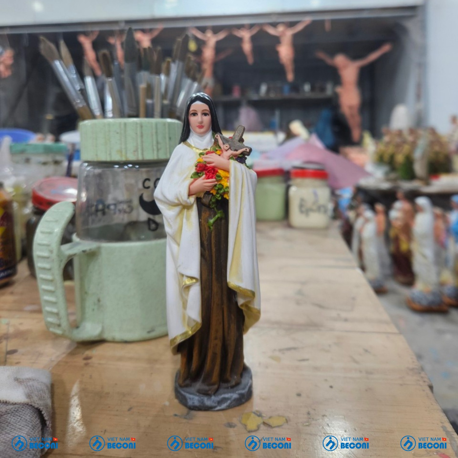 Tượng Thánh Nữ Teresa Hài Đồng Chúa Giesu cao 15 cm