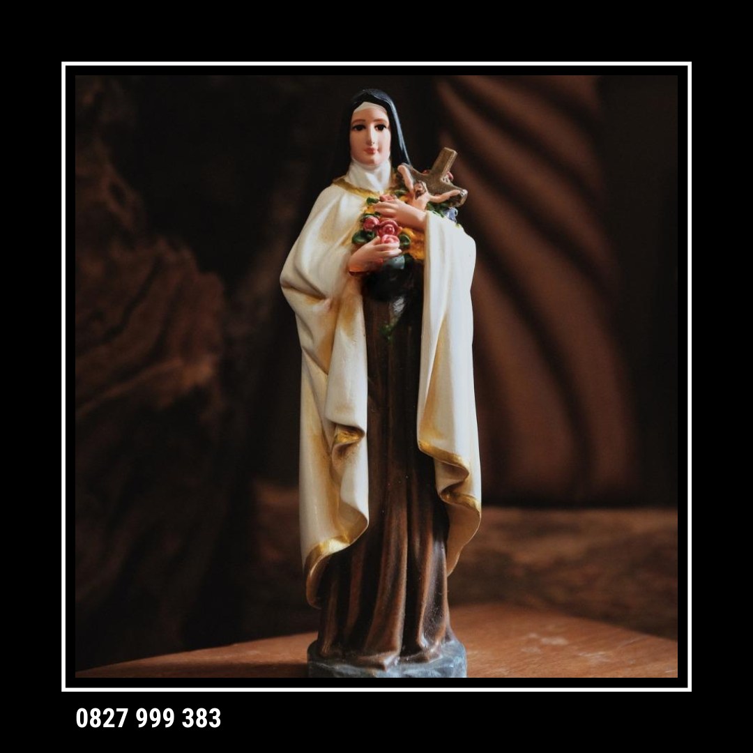 Tượng Thánh Nữ Teresa cao 15 cm