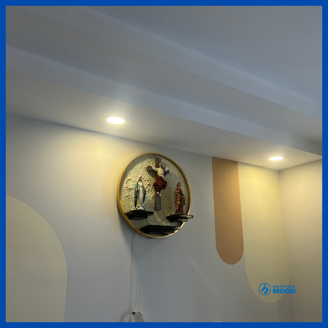 Bàn Thờ Công Giáo hình tròn 60 cm tại căn hộ chung cư Vũng Tàu